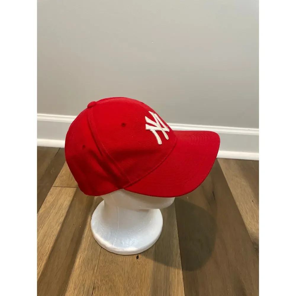 NY Yankees Red Wool‑Blend Baseball Hat Cap Size 7 3/8 H Kap